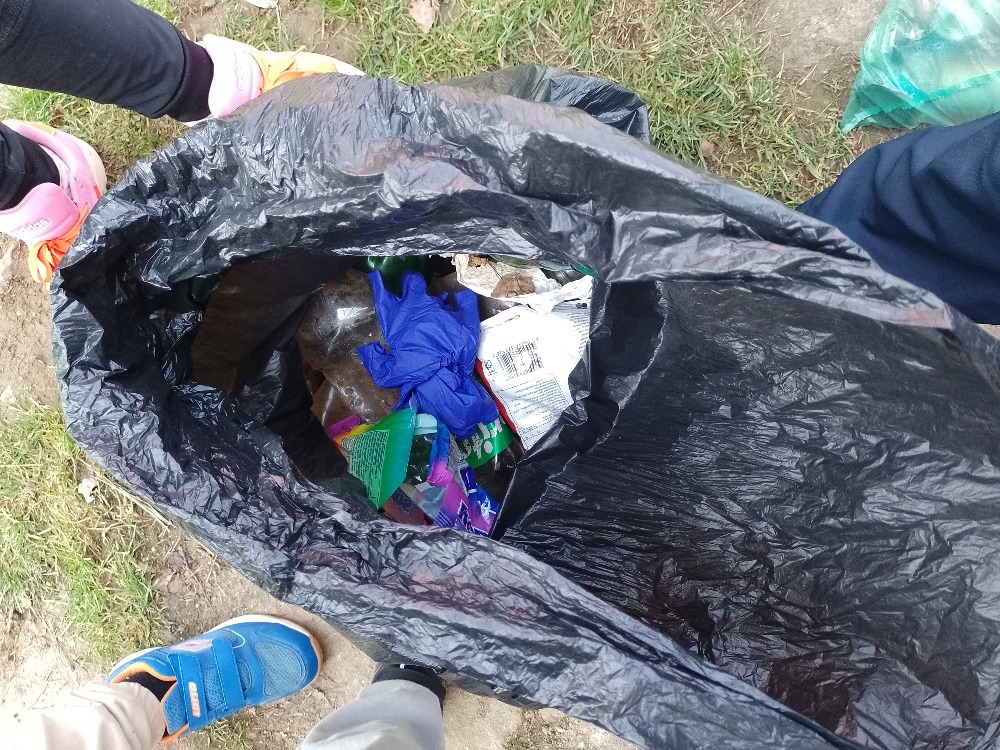 Jarní úklid s Ukliďme svět je hotový. 