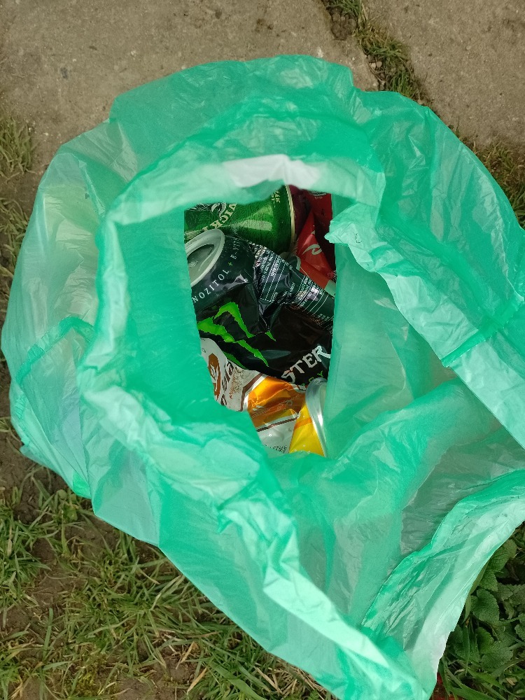 Jarní úklid s Ukliďme svět je hotový. 