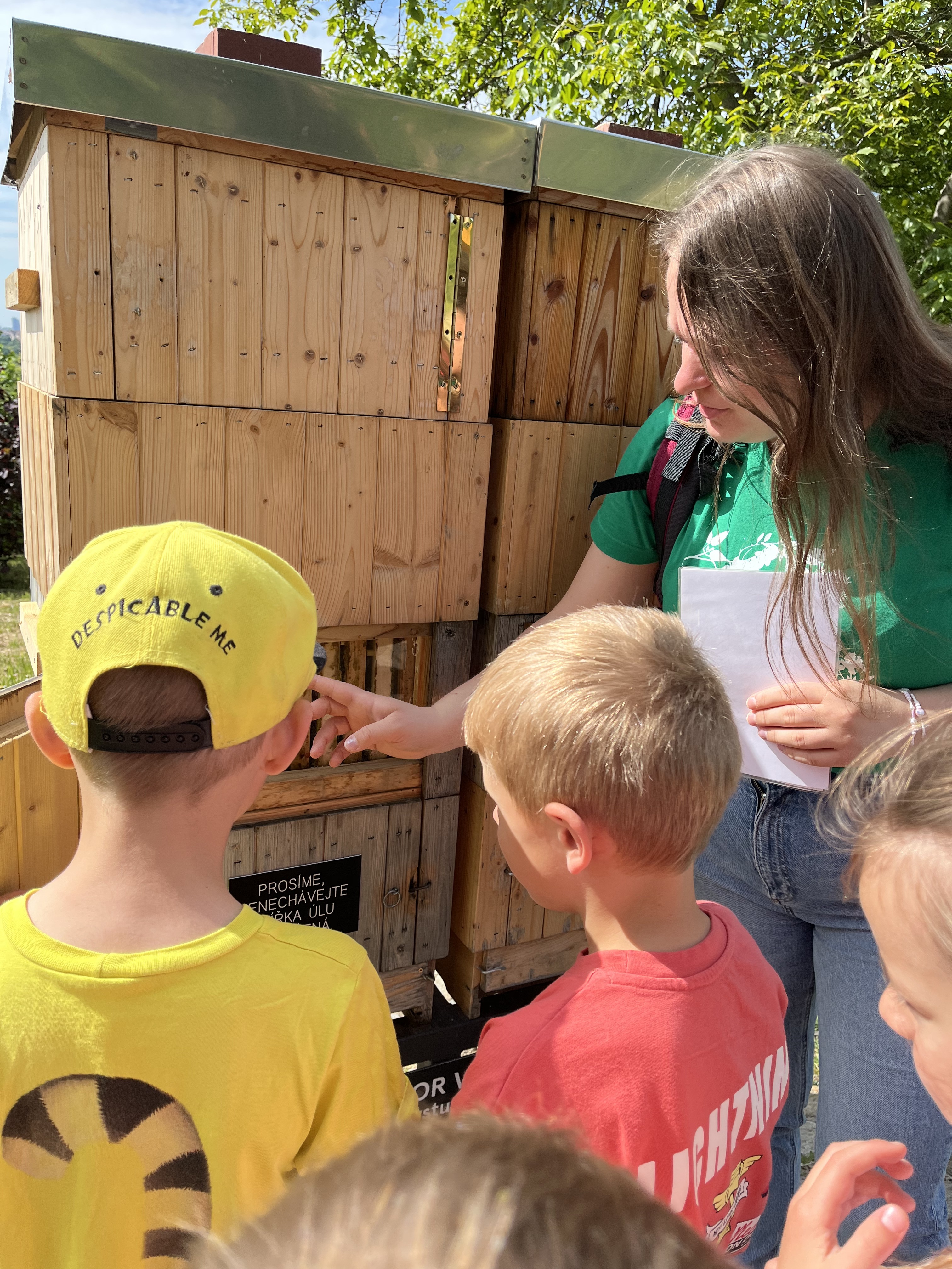 Edukativní program - Pilná včela Květa