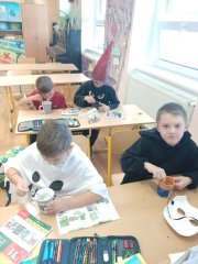 Halloweenský strašidelný pudink s očima